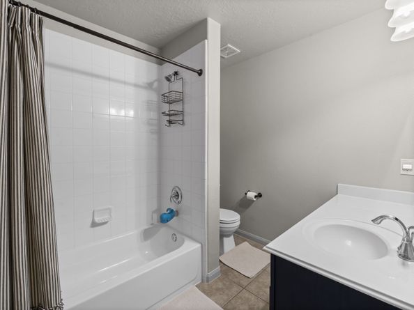 2506 Royal Highlands Lane, Conroe TX 77304