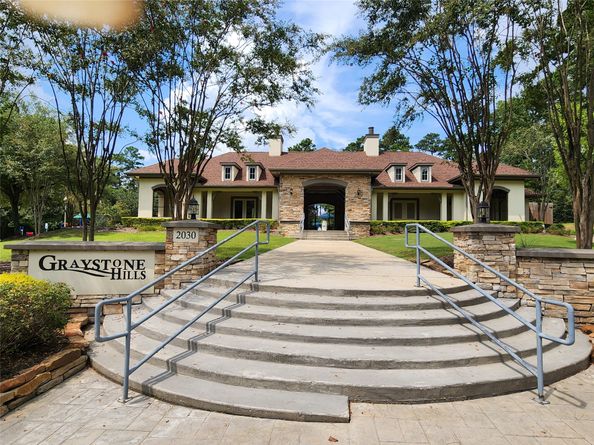 2506 Royal Highlands Lane, Conroe TX 77304