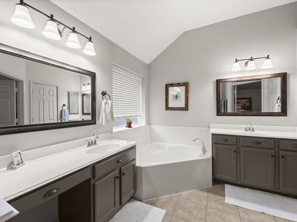 2506 Royal Highlands Lane, Conroe TX 77304