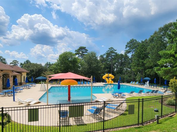 2506 Royal Highlands Lane, Conroe TX 77304
