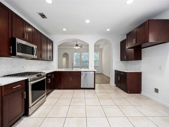 34 Wood Drake Place, Tomball TX 77375