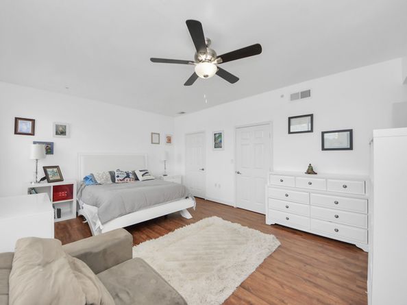 2400 Mccue Road 424, Houston TX 77056