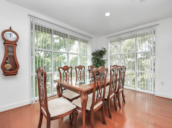 2400 Mccue Road 424, Houston TX 77056