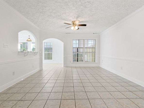 8502 DETROIT Street D, Houston TX 77017