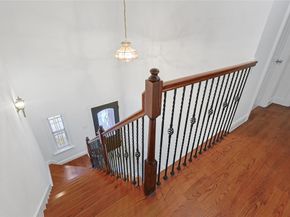 8502 DETROIT Street D, Houston TX 77017