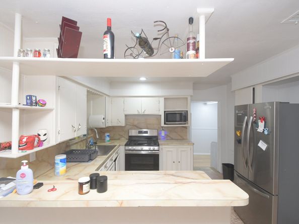 283 Turner Drive, Houston TX 77076