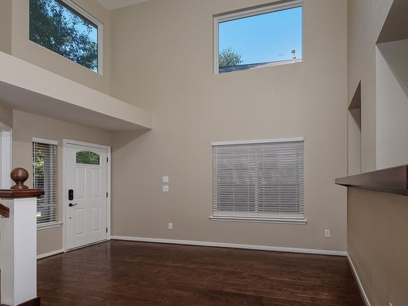 48 W New Avery Place, The Woodlands TX 77382