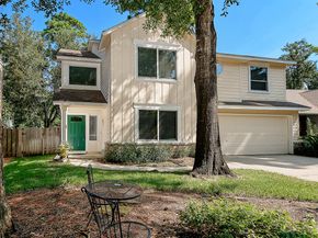 48 W New Avery Place, The Woodlands TX 77382