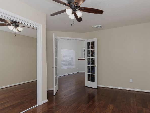 48 W New Avery Place, The Woodlands TX 77382