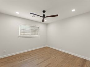 10503 Timberoak Drive, Houston TX 77043