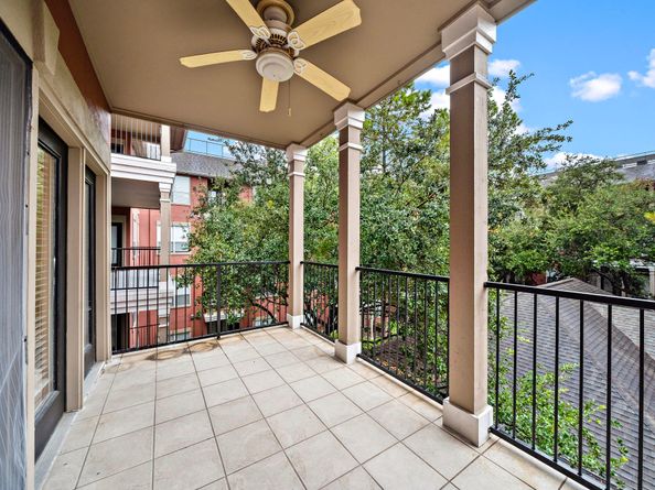 2400 Mccue Road 305, Houston TX 77056
