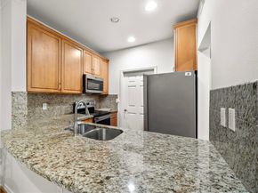 2400 Mccue Road 305, Houston TX 77056