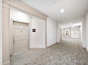 2400 Mccue Road 305, Houston TX 77056
