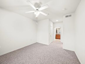 2400 Mccue Road 305, Houston TX 77056