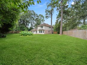 1743 Hill Top Lane, Kingwood TX 77339