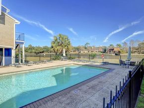 18519 Egret Bay Boulevard 1604, Webster TX 77058