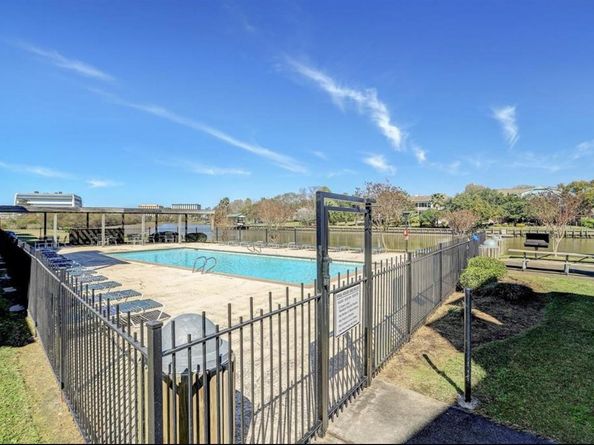 18519 Egret Bay Boulevard 1604, Webster TX 77058