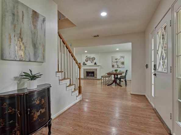 71 Breezy Point Place, Spring TX 77381
