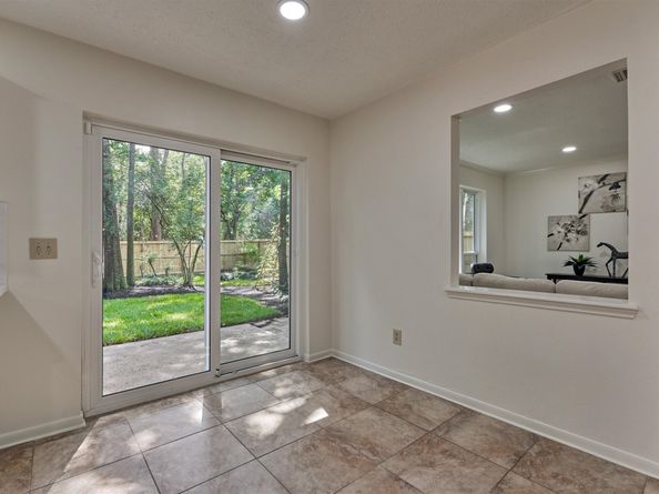 71 Breezy Point Place, Spring TX 77381