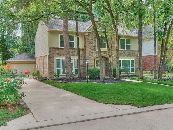 71 Breezy Point Place, Spring TX 77381