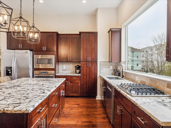 209 Burr Street D, Houston TX 77011