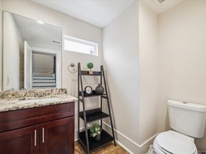 209 Burr Street D, Houston TX 77011