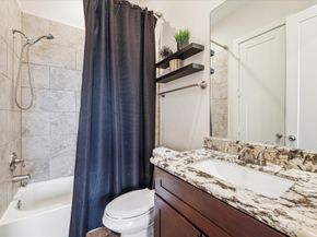 209 Burr Street D, Houston TX 77011