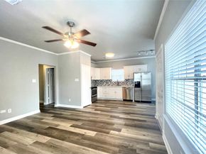 1525 Francis Street, Houston TX 77004