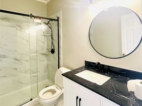 1525 Francis Street, Houston TX 77004