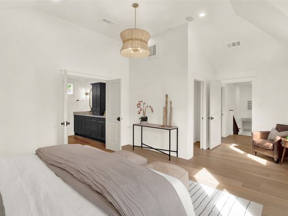 1535 Rutland Street, Houston TX 77008