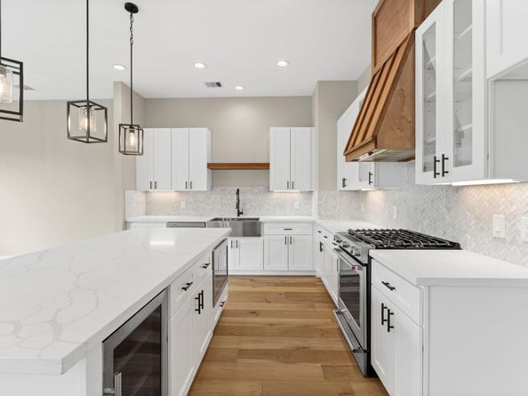 1149 W 22nd Street, Houston TX 77008