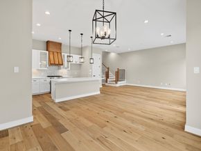 1149 W 22nd Street, Houston TX 77008