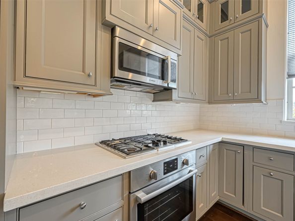 5101 Allen Street, Houston TX 77007