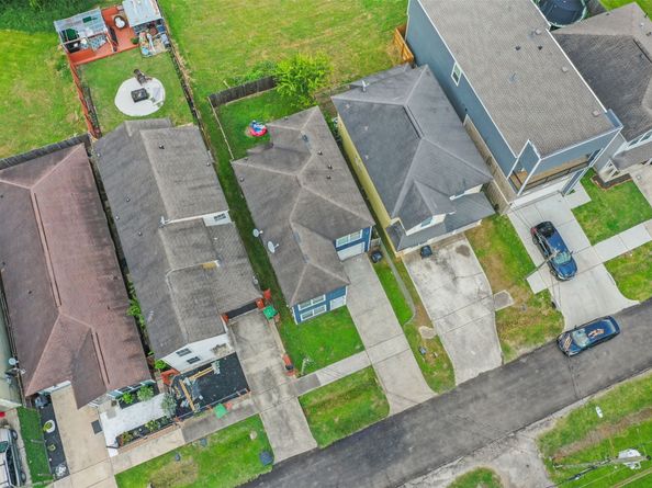 2302 Abernathy Street, Houston TX 77026