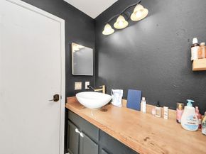 611 Remwick Drive, Houston TX 77073