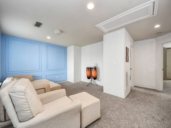 611 Remwick Drive, Houston TX 77073