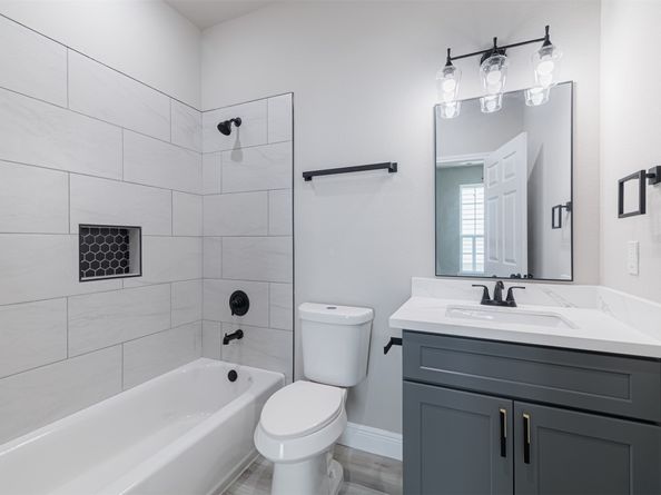 936 - A&B South Lane, Houston TX 77088