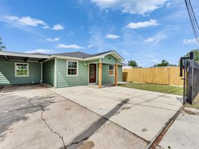 9707 Nedwald Street, Houston TX 77029