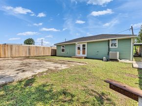 9707 Nedwald Street, Houston TX 77029
