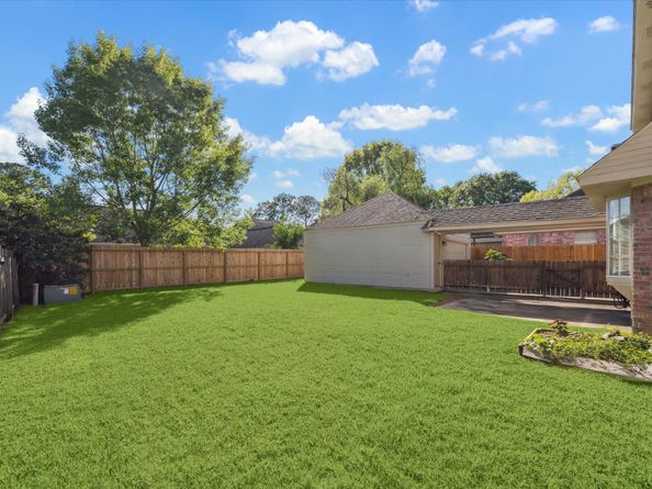 13822 Inland Spring Court, Houston TX 77059