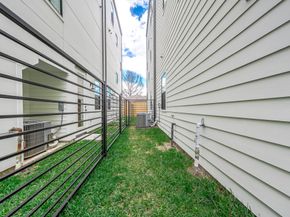 1711 Milby Street, Houston TX 77003
