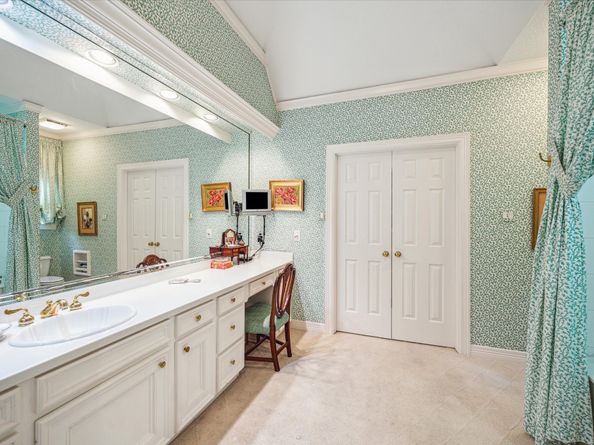 2509 Westgate Drive, Houston TX 77019