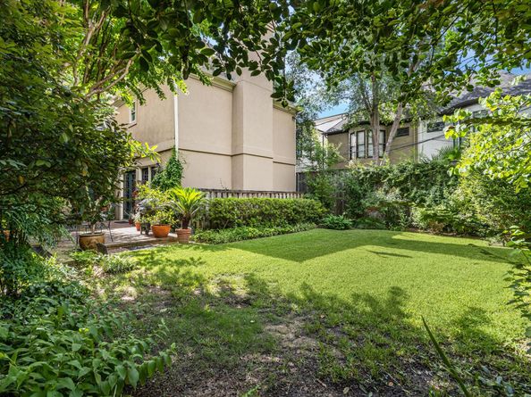 2509 Westgate Drive, Houston TX 77019