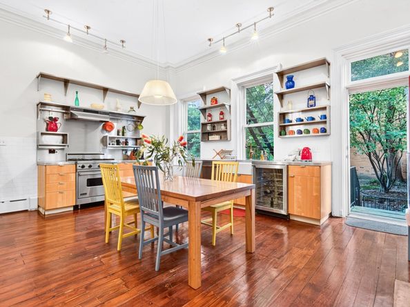 64 Sussex St, Jersey City NJ 07302
