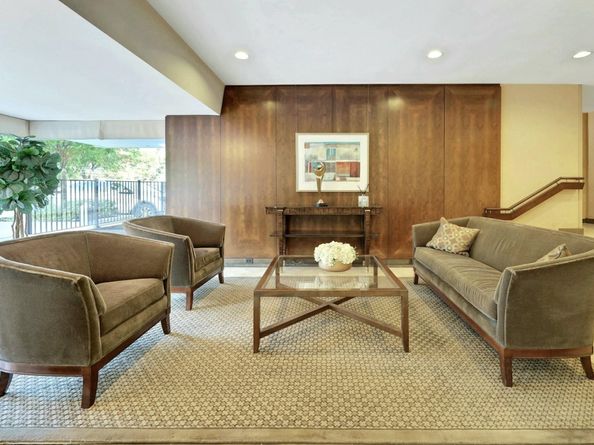4 Horizon Rd 1027, Fort Lee NJ 07024
