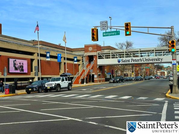 116 Bentley Ave, Jersey City NJ 07304-1702