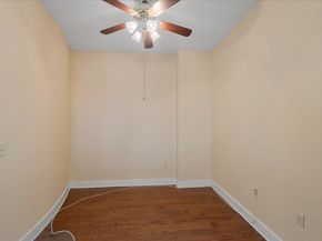 3 Greenwich Dr 85, Jersey City NJ 07305