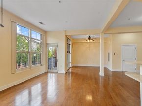 3 Greenwich Dr 85, Jersey City NJ 07305