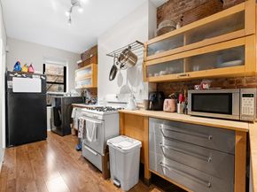 167 Christopher Columbus Dr 3R, Jersey City NJ 07302