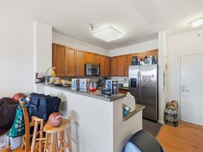 15 Enterprise Ct 105, Jersey City NJ 07305